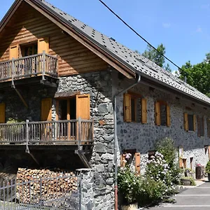 3* Bed & Breakfast La Cle Des Bois