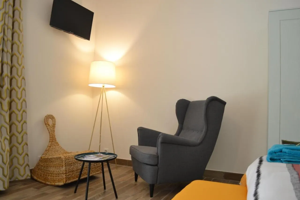 La Romagnolette Bed & Breakfast Saint-Restitut France